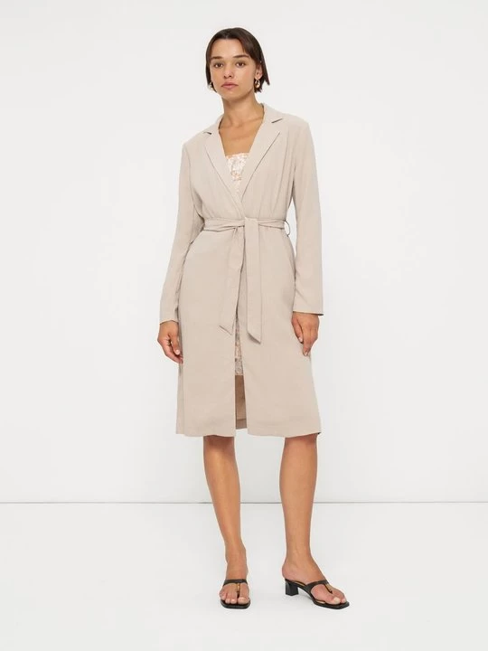 Foto van product Halflange jas Guess taupe