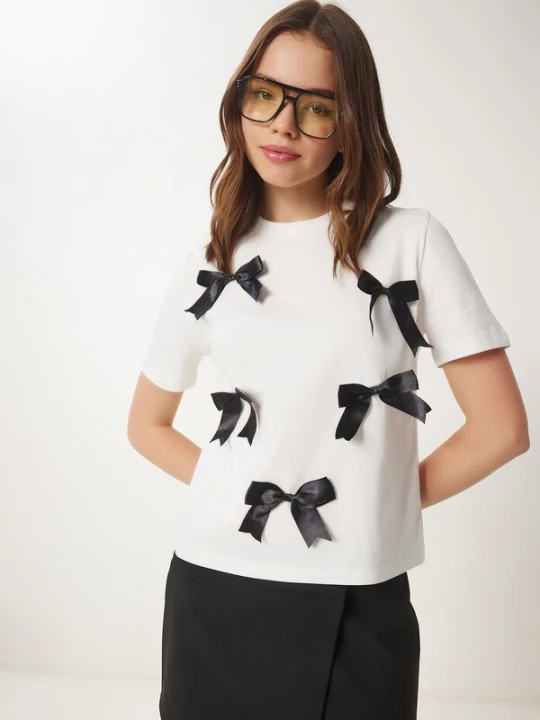 Foto van product Happiness İstanbul Shirt zwart / natuurwit Happiness Istanbul