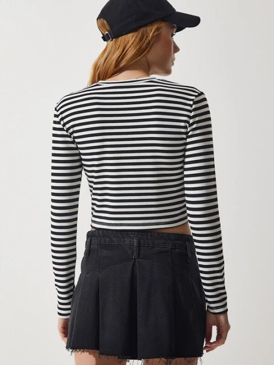 Foto van product Happiness İstanbul Shirt zwart / wit Happiness Istanbul