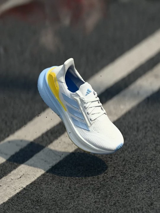 Foto van product Hardloopschoenen voor op de weg Adidas wit