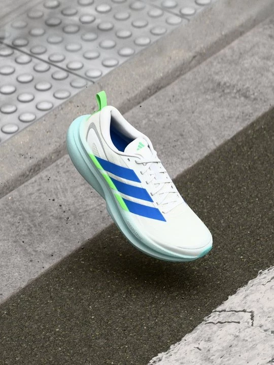 Foto van product Hardloopschoenen voor op de weg Adidas wit