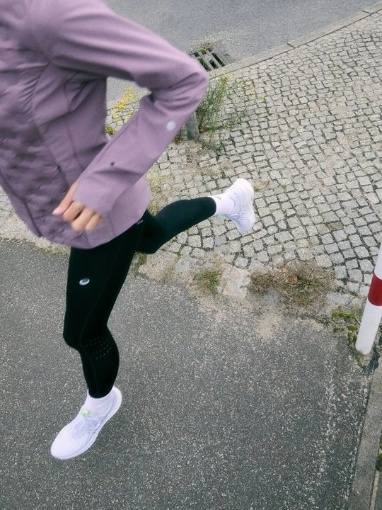 Foto van product Hardloopschoenen voor op de weg Asics blauw