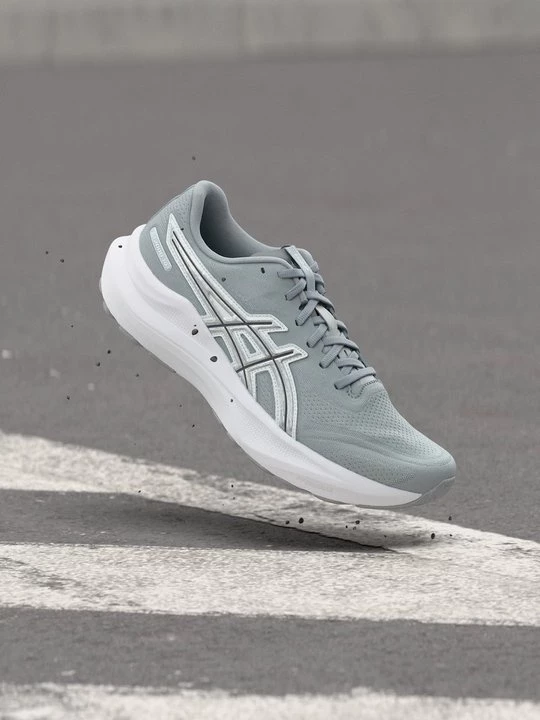 Foto van product Hardloopschoenen voor op de weg Asics lichtgrijs