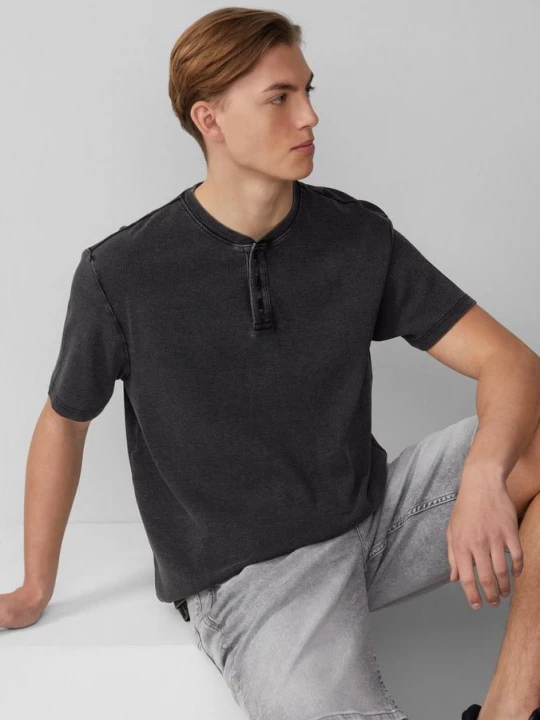 Foto van product Henley shirt met geribde structuur QS zwart
