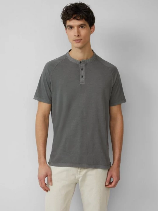 Foto van product Henley T-shirt met raglanmouwen en garment dye s.Oliver grijs