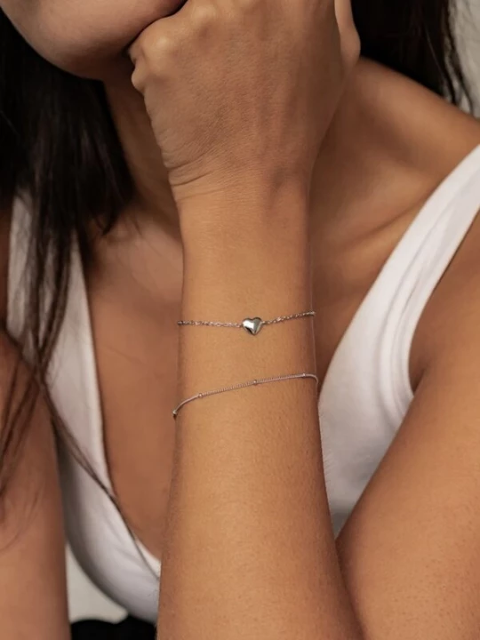 Foto van product Hey Happiness Armband 'Herzensband' zilver