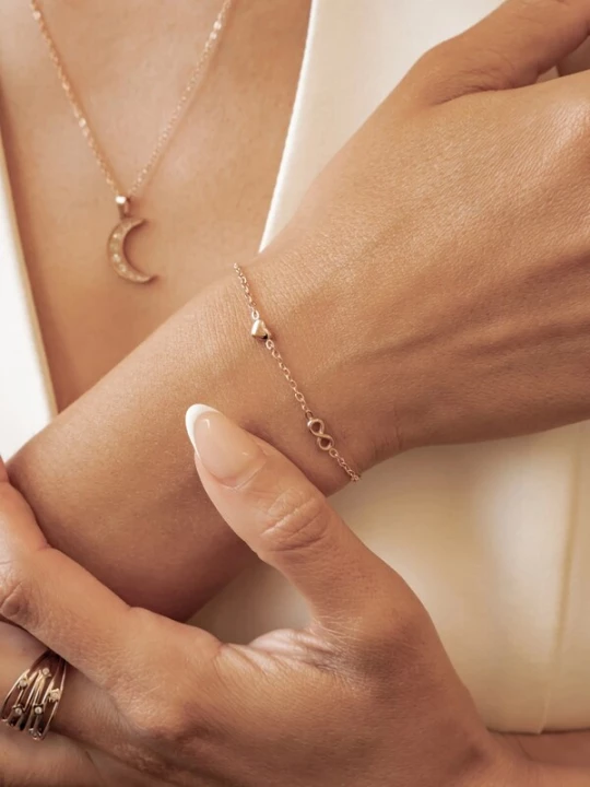 Foto van product Hey Happiness Armband 'Infinity Heart' rose-goud