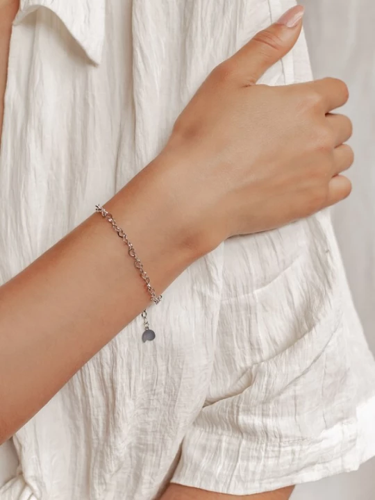 Foto van product Hey Happiness Armband 'Multi Hearts' zilver