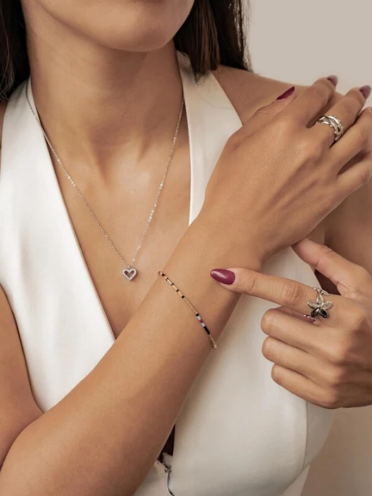 Foto van product Hey Happiness Armband 'Vibrant Bead' zilver