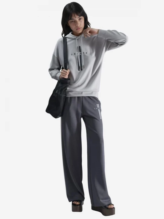 Foto van product Hiccup Joggingpak grijs / donkergrijs / wit