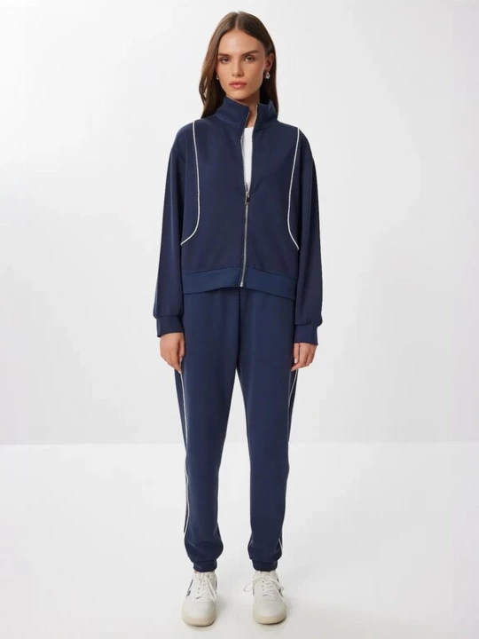 Foto van product Hiccup Joggingpak marine / wit