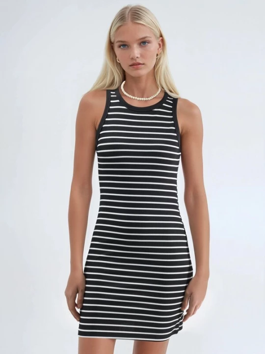 Foto van product Hiccup Jurk navy / wit