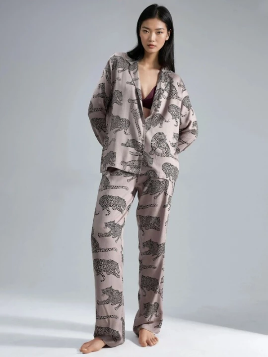 Foto van product Hiccup Pyjama donkerbeige / zwart