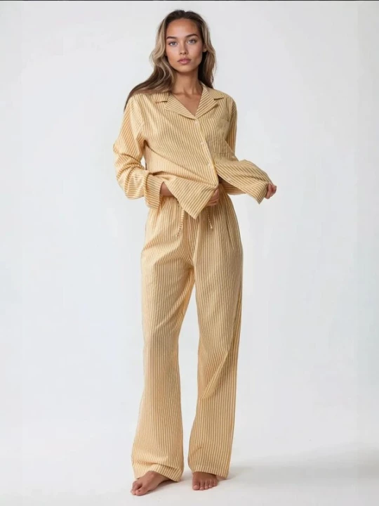 Foto van product Hiccup Pyjama geel / wit