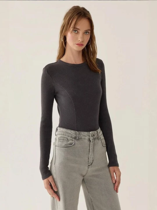 Foto van product Hiccup Shirt body grijs