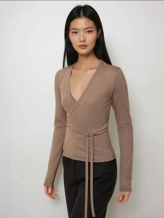 Foto van product Hiccup Shirt donkerbeige