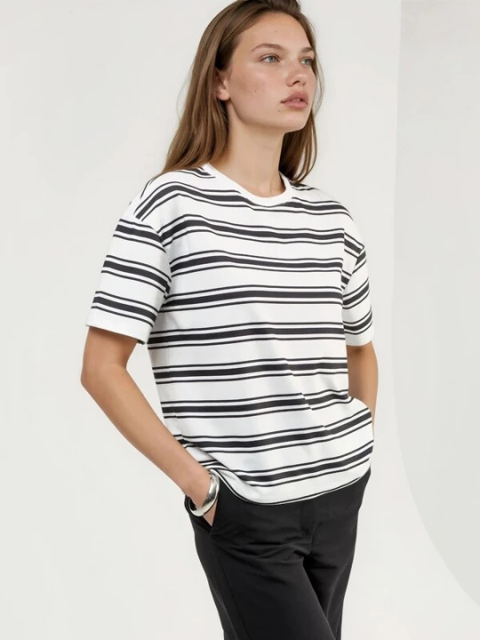 Foto van product Hiccup Shirt zwart / wit