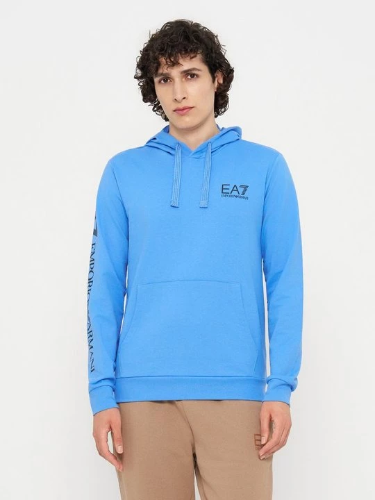 Foto van product Hoodie EA7 Emporio Armani lichtblauw