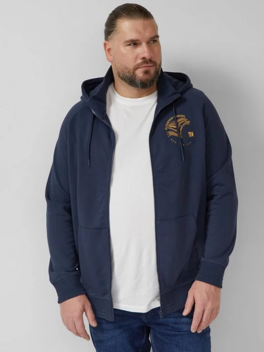 Foto van product Hoodie met print aan de voorkant en opstaande kraag aan de binnenkant s.Oliver blauw