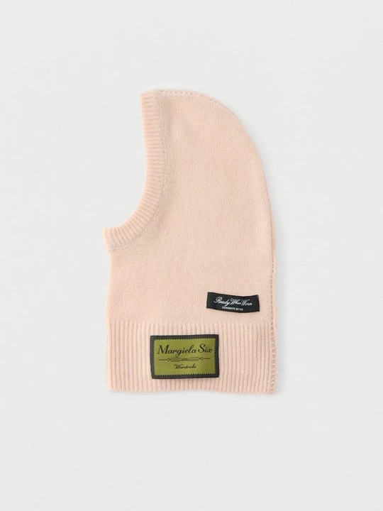 Foto van product Hoofdbedekking MM6 Maison Margiela donkerroze