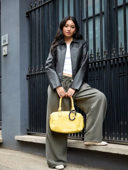Foto van product Imitatieleren jas BDG Urban Outfitters zwart