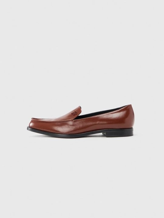 Foto van product Instappers Emporio Armani bruin