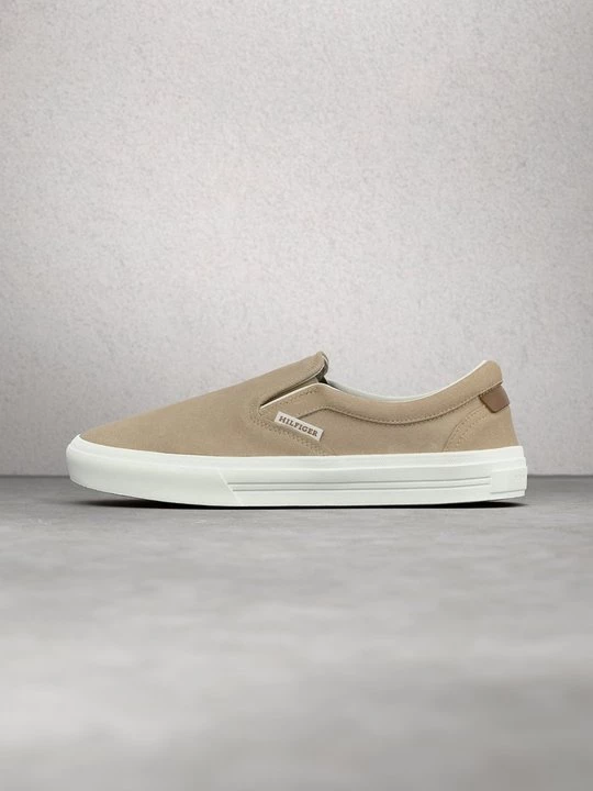 Foto van product Instappers Tommy Hilfiger bruin
