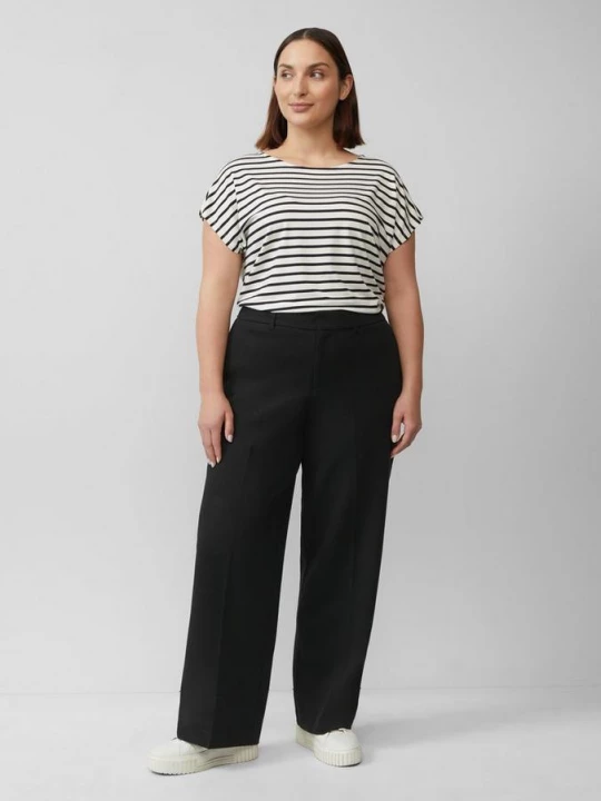 Foto van product Interlock jersey broek met wijde pijpen en elastische tailleband s.Oliver zwart