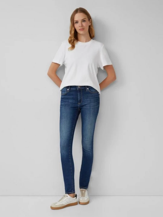 Foto van product Izabell jeans / skinny fit / mid rise / skinny leg s.Oliver blauw