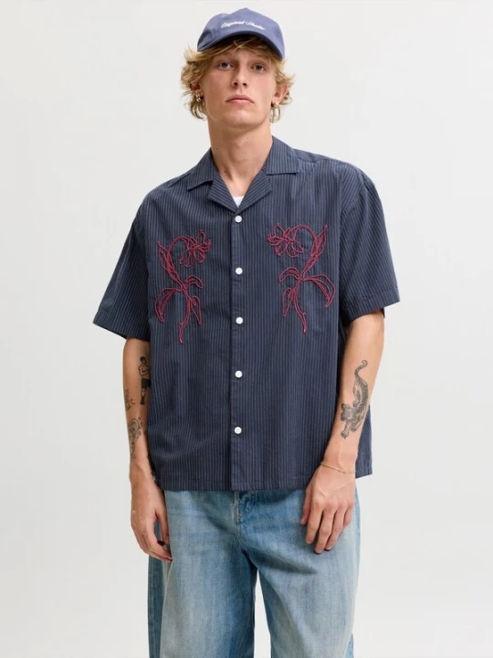 Foto van product JACK & JONES Overhemd 'JORATOCHA' donkerblauw / bloedrood