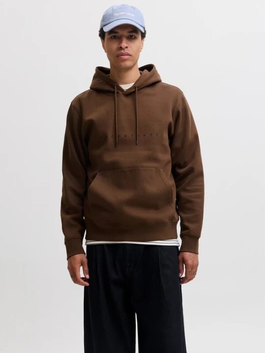 Foto van product JACK & JONES Sweatshirt 'JJESTAR' chocoladebruin