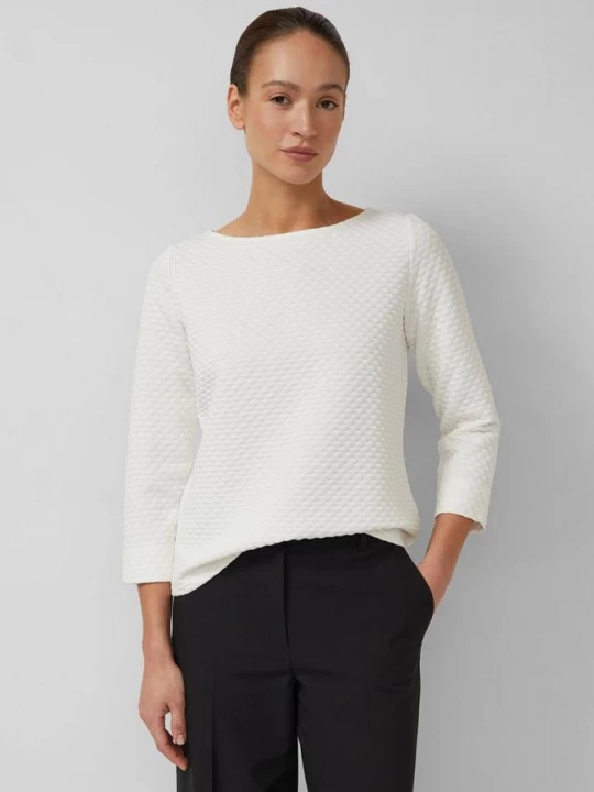 Foto van product Jacquard sweatshirt in een relaxte pasvorm met een boothals s.Oliver crème