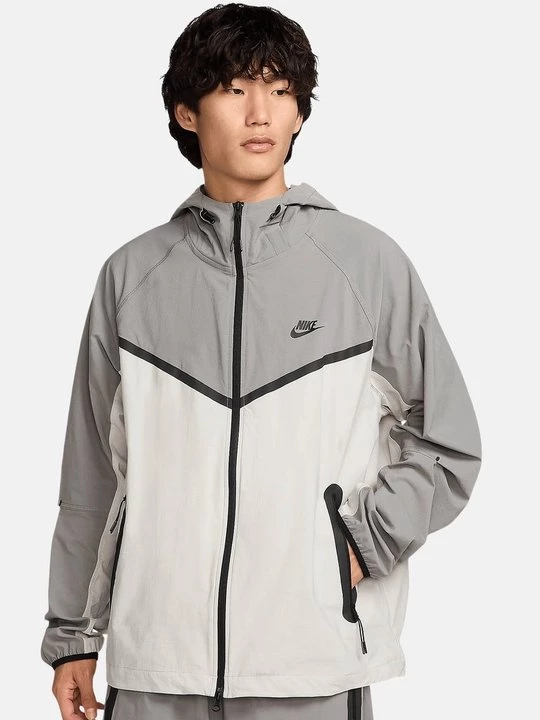 Foto van product Jas Nike bruin
