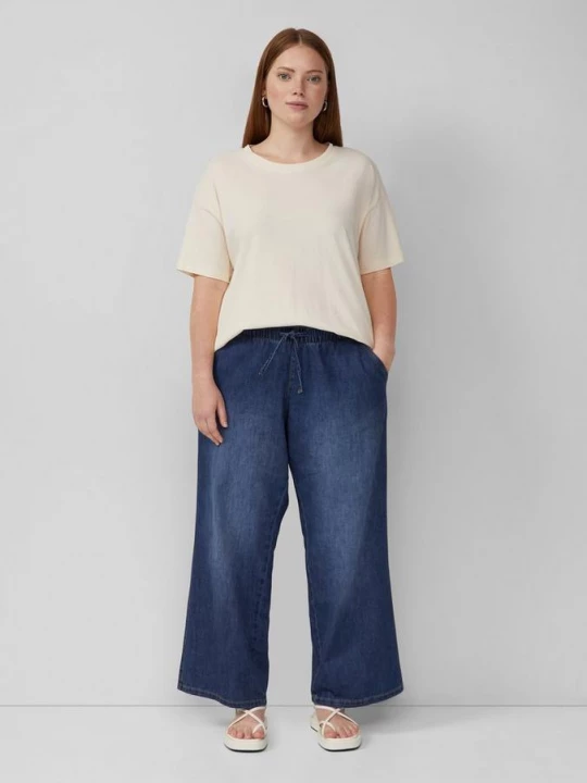 Foto van product Jeans / comfort fit / mid rise / wide leg / zomers denim QS blauw