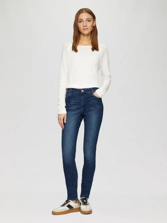Foto van product Jeans Izabell / skinny fit / mid rise / skinny leg s.Oliver blauw
