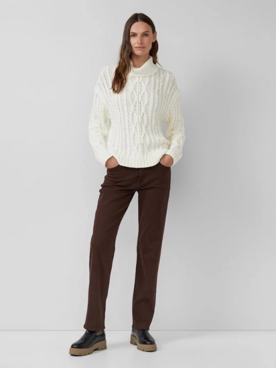 Foto van product Jeans Karolin / Regular Fit / Halfhoog / Rechte Pijp s.Oliver bruin