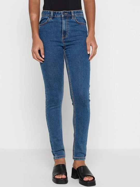 Foto van product Jeans Skinny Fit Guess rood