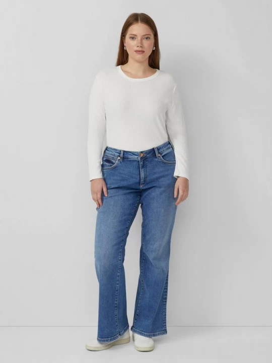 Foto van product Jeans / Slim Fit / Halfhoog / Uitlopende pijpen QS blauw