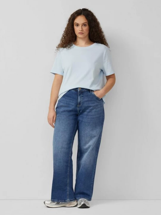 Foto van product Jeans / Slim Fit / Halfhoog / Wijde pijpen QS blauw