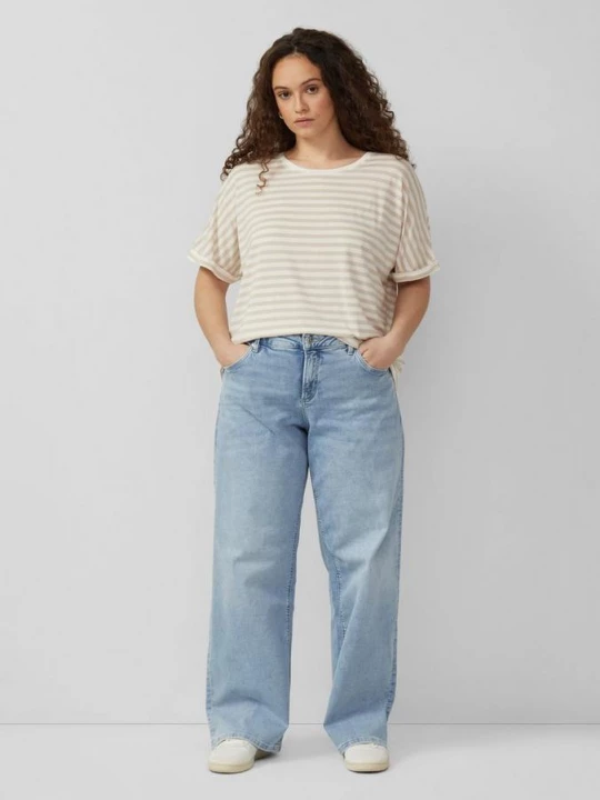 Foto van product Jeans / Slim Fit / Halfhoog / Wijde pijpen QS blauw