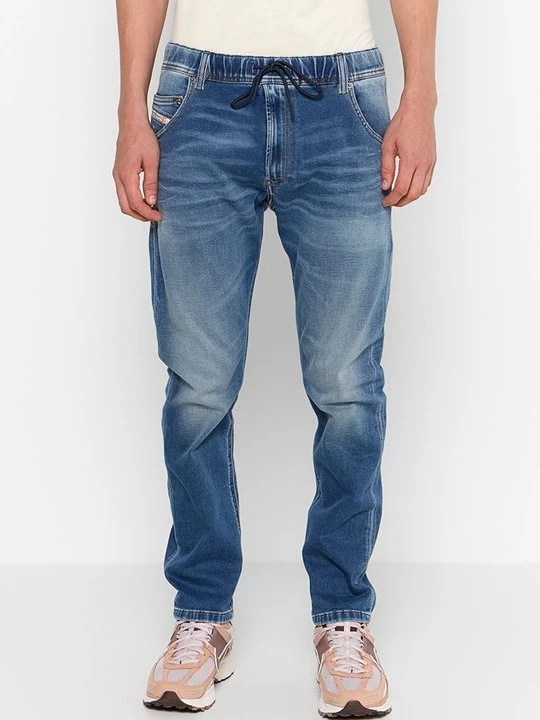 Foto van product Jeans Tapered Fit Diesel blauw
