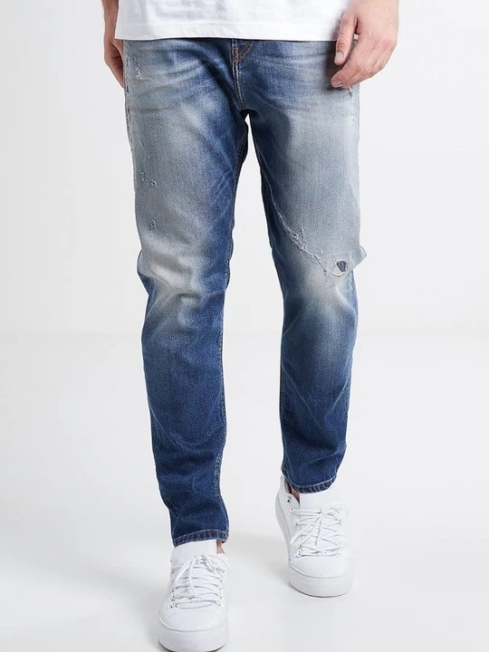 Foto van product Jeans Tapered Fit Diesel blauw