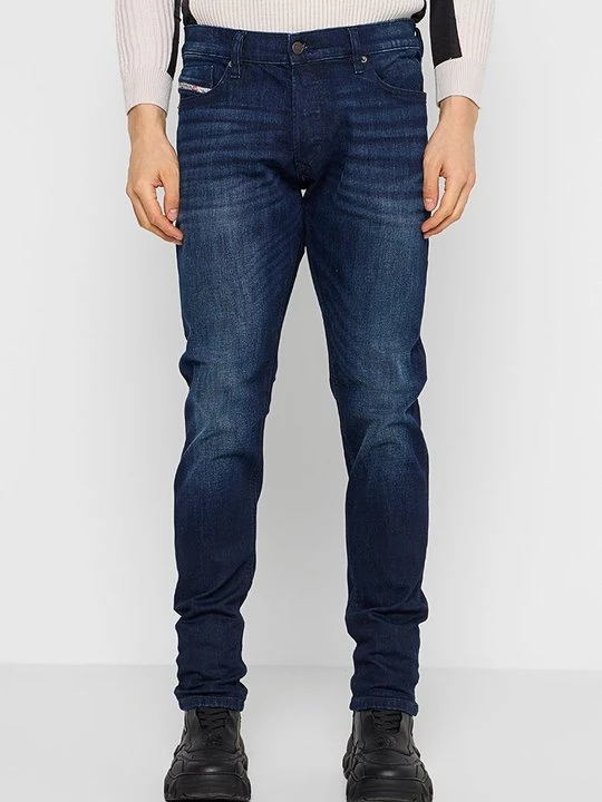 Foto van product Jeans Tapered Fit Diesel blauw