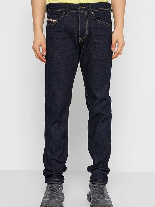 Foto van product Jeans Tapered Fit Diesel blauw