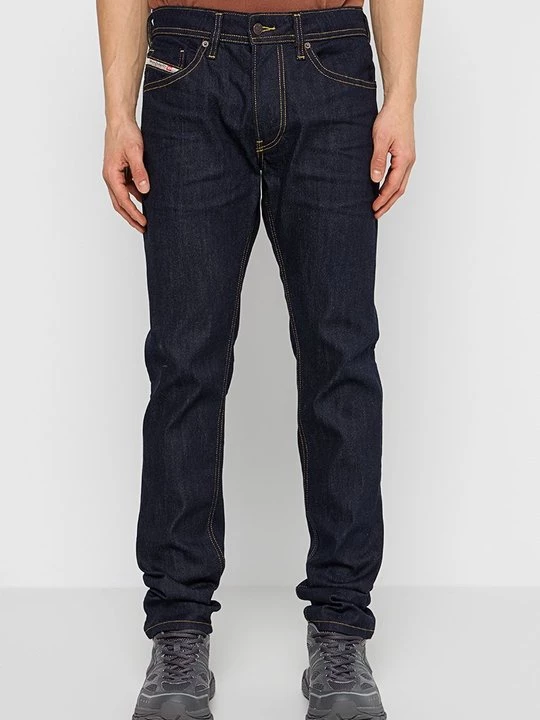 Foto van product Jeans Tapered Fit Diesel donkerblauw