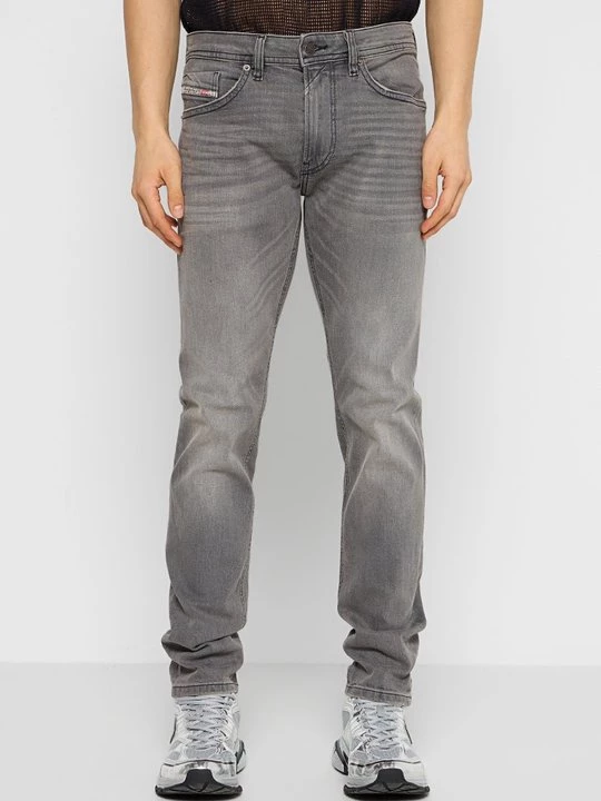 Foto van product Jeans Tapered Fit Diesel grijs