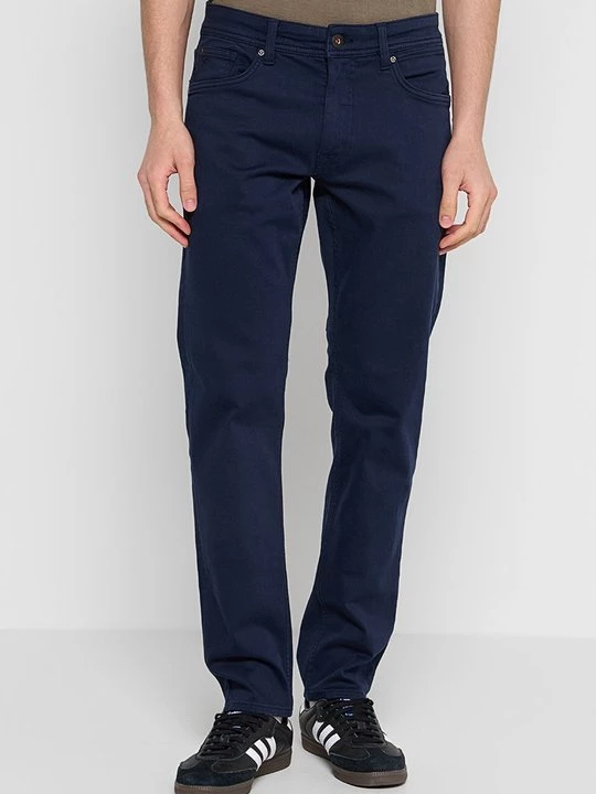 Foto van product Jeans Tapered Fit Petrol Industries donkerblauw