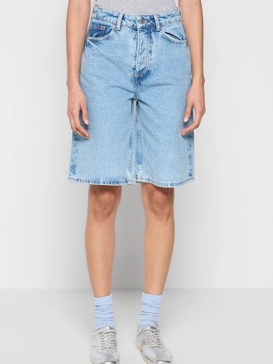 Foto van product Jeansshort KnowledgeCotton Apparel lichtblauw