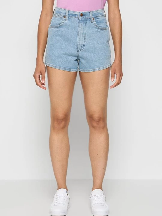 Foto van product Jeansshort Wrangler lichtblauw
