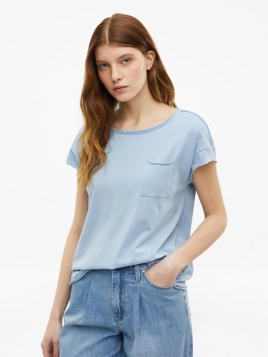 Foto van product Jersey shirt met open randen en borstzak s.Oliver blauw